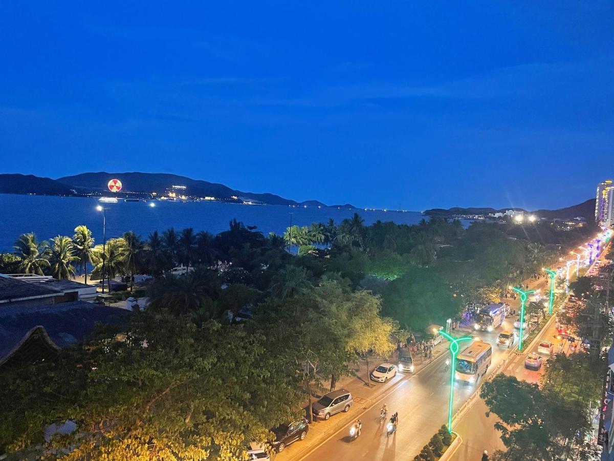 Anh Minh - Manchester Hotel Nha Trang Extérieur photo